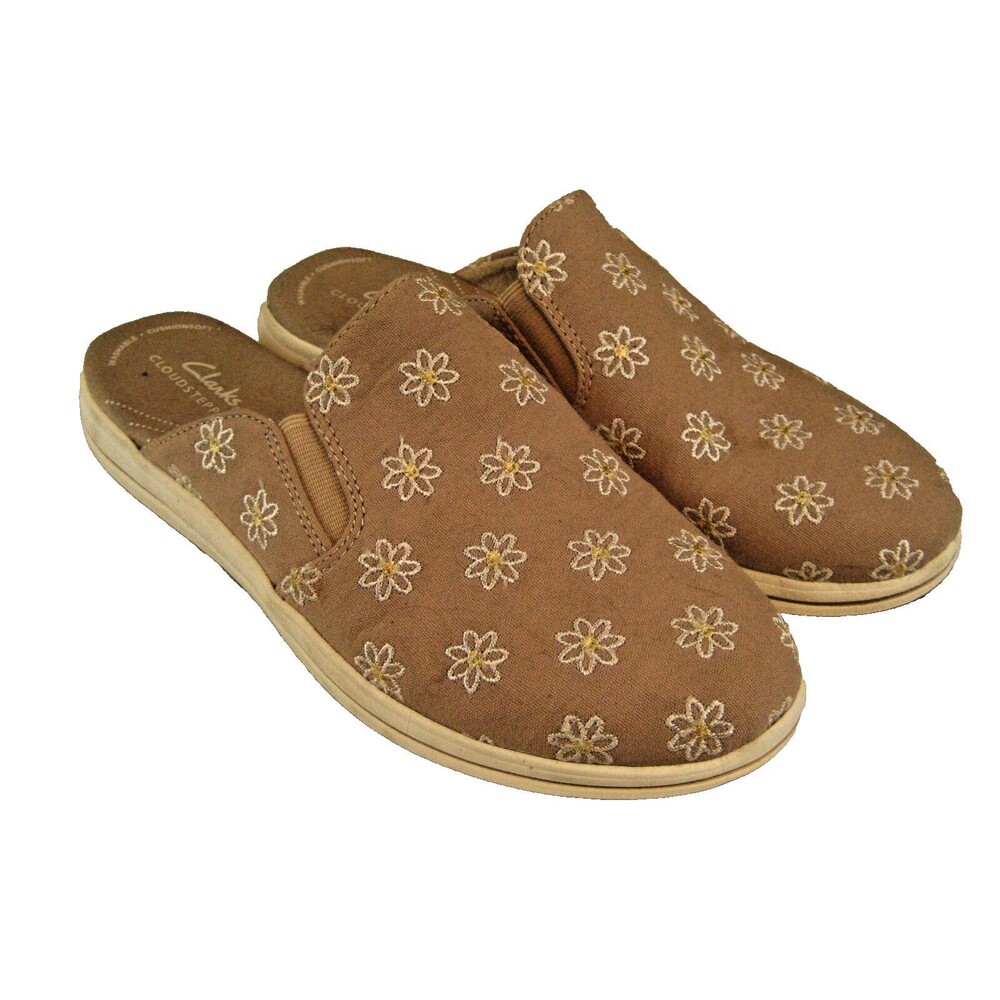 Womens Clarks Cloud Steppers Tan Canvas Slip On Flats Mules Clogs sz 6